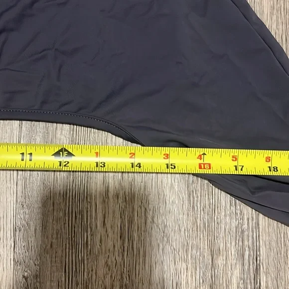 Princess Polly Cropped Shrug - Picture 8 of 9